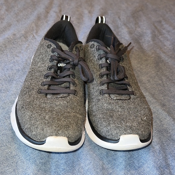 GUC Hoka One One size 7 - Picture 2 of 5